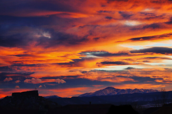 Sunset in winter in Castle Rock, Colorado.